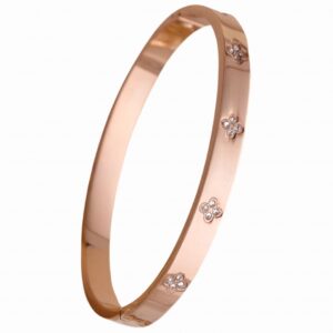 Clover rose karperec Hover