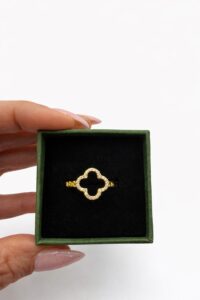 Clover gyűrű Hover